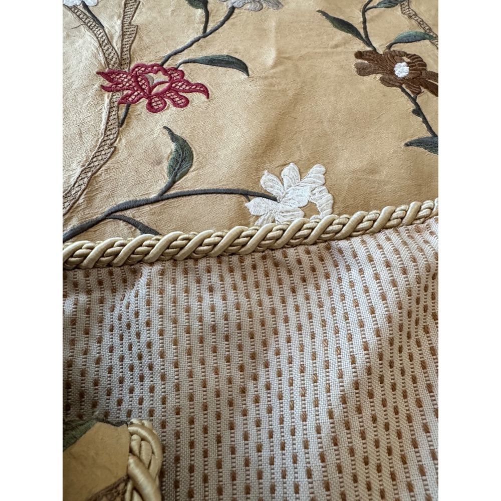 VTG Eastern Accents KING Duvet & Pillow Shams Set Silk embroidered Floral Gold - Picture 13 of 16